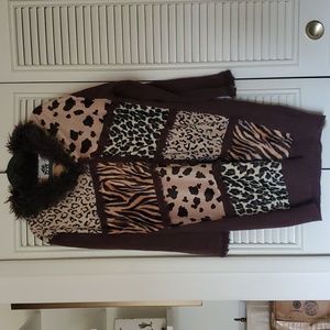 Like new! Vintage Storybook Knits wild cat print sweater